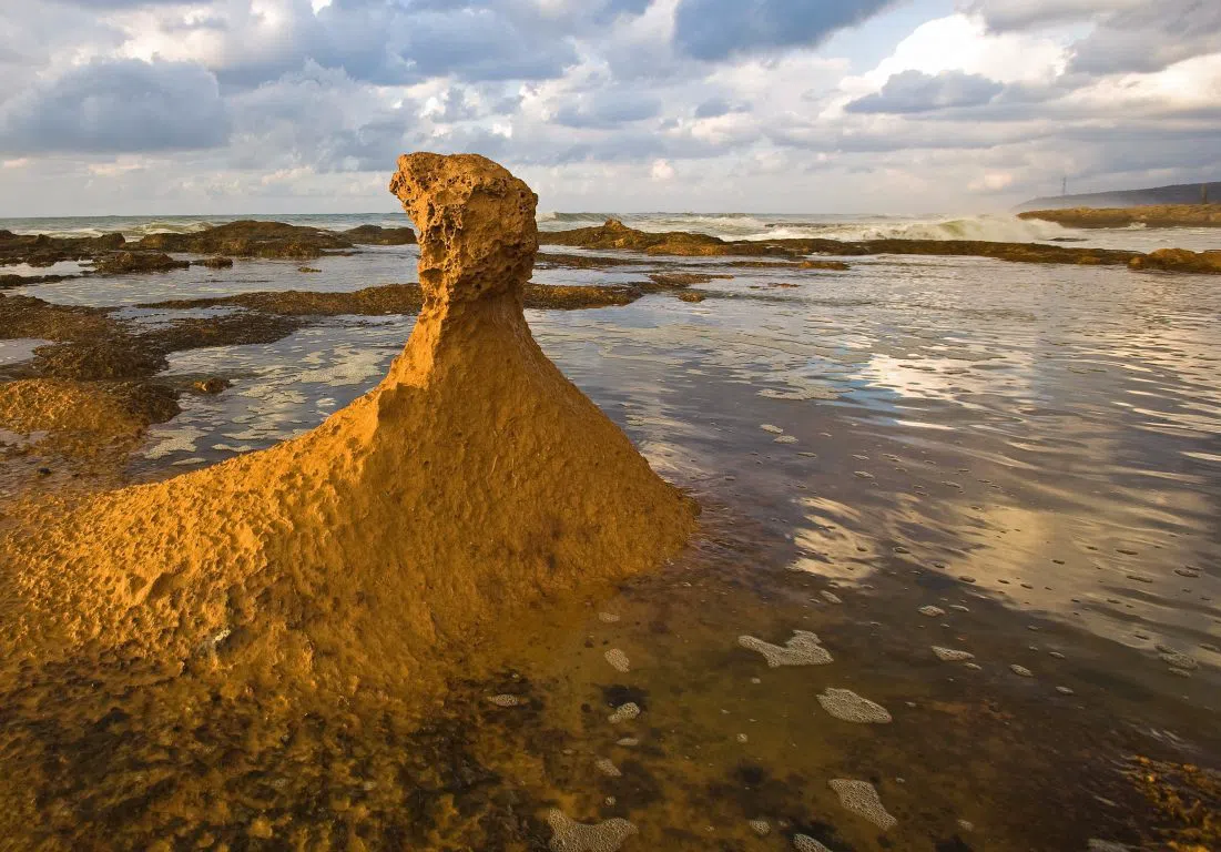Tel Aviv to Rosh Hanikra in September With the Grottoes Closed