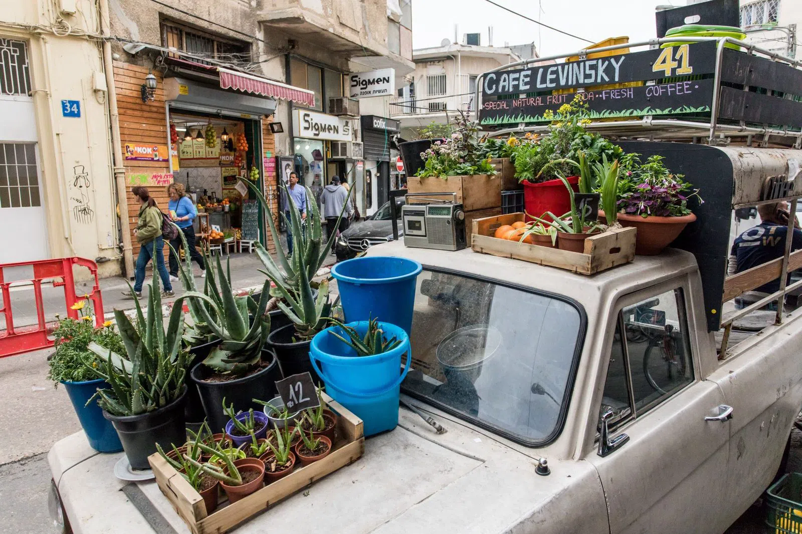 Shuk HaNamal (Tel Aviv Port Market), Tel Aviv